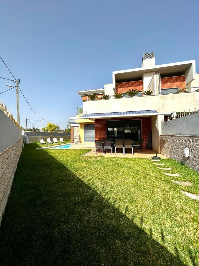 Funtastic Villa With Pool Albufeira Ngoại thất bức ảnh
